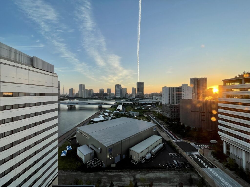 ラビスタ東京ベイ シティービューの朝焼け