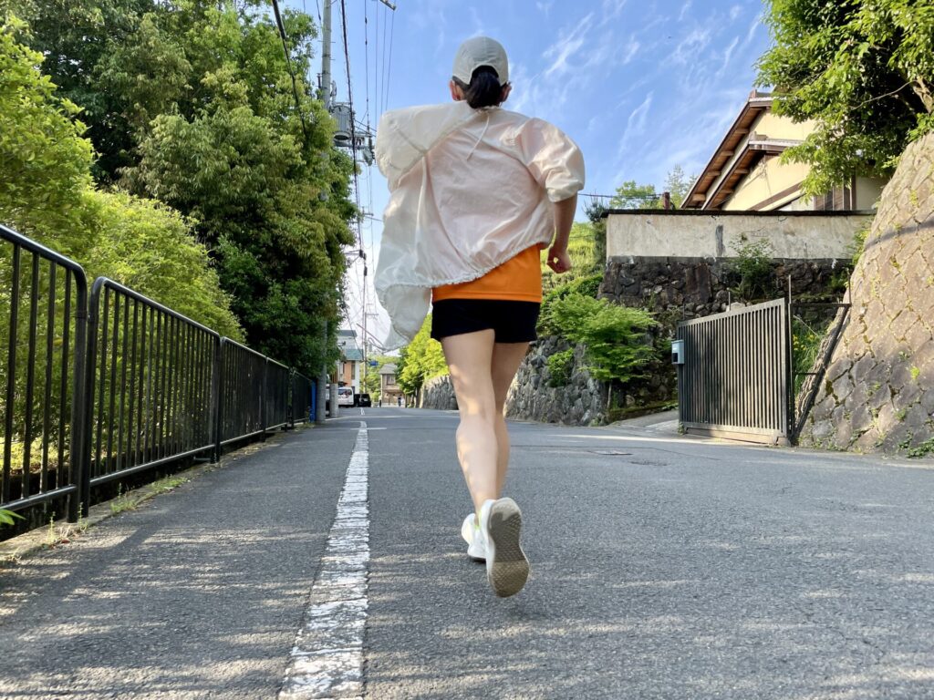 旅ラン ロク京都 金閣寺への道