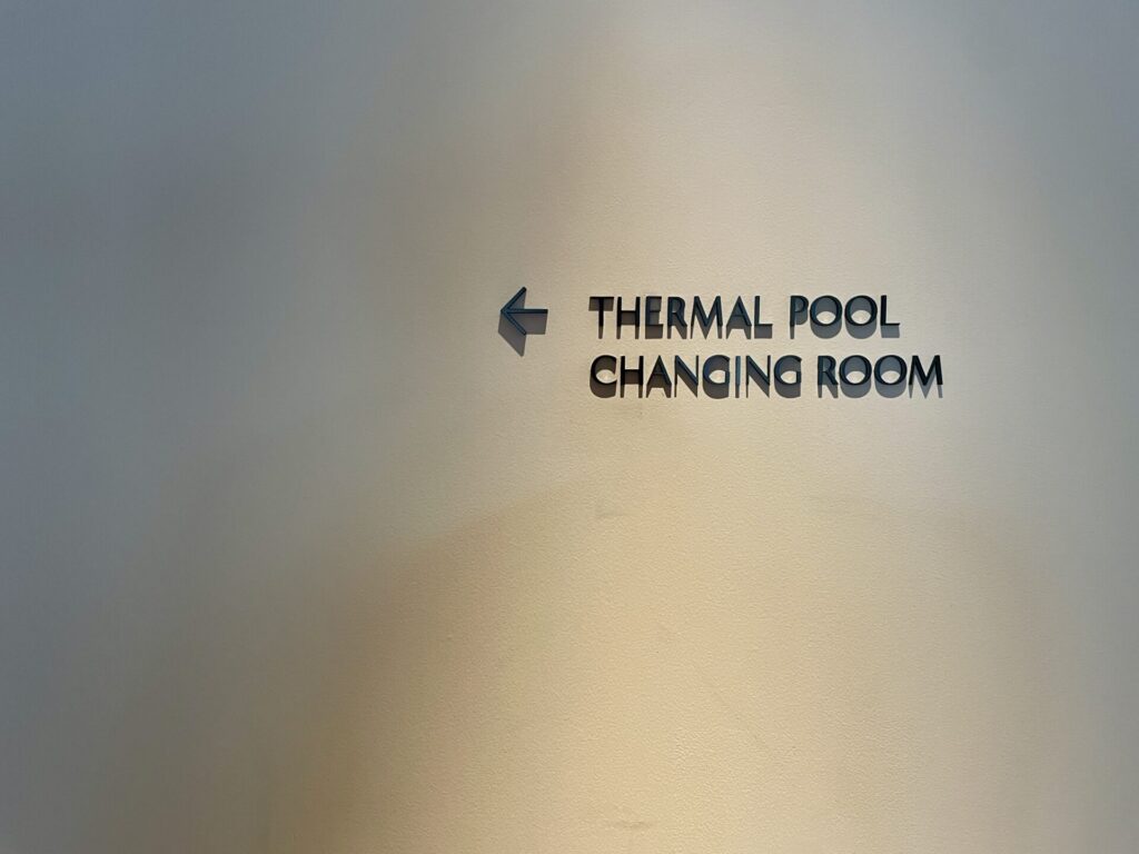 ロク京都 プールの更衣室