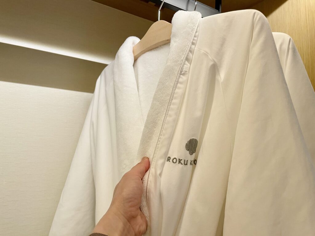 「ロク京都」プレミアデラックス バスローブ