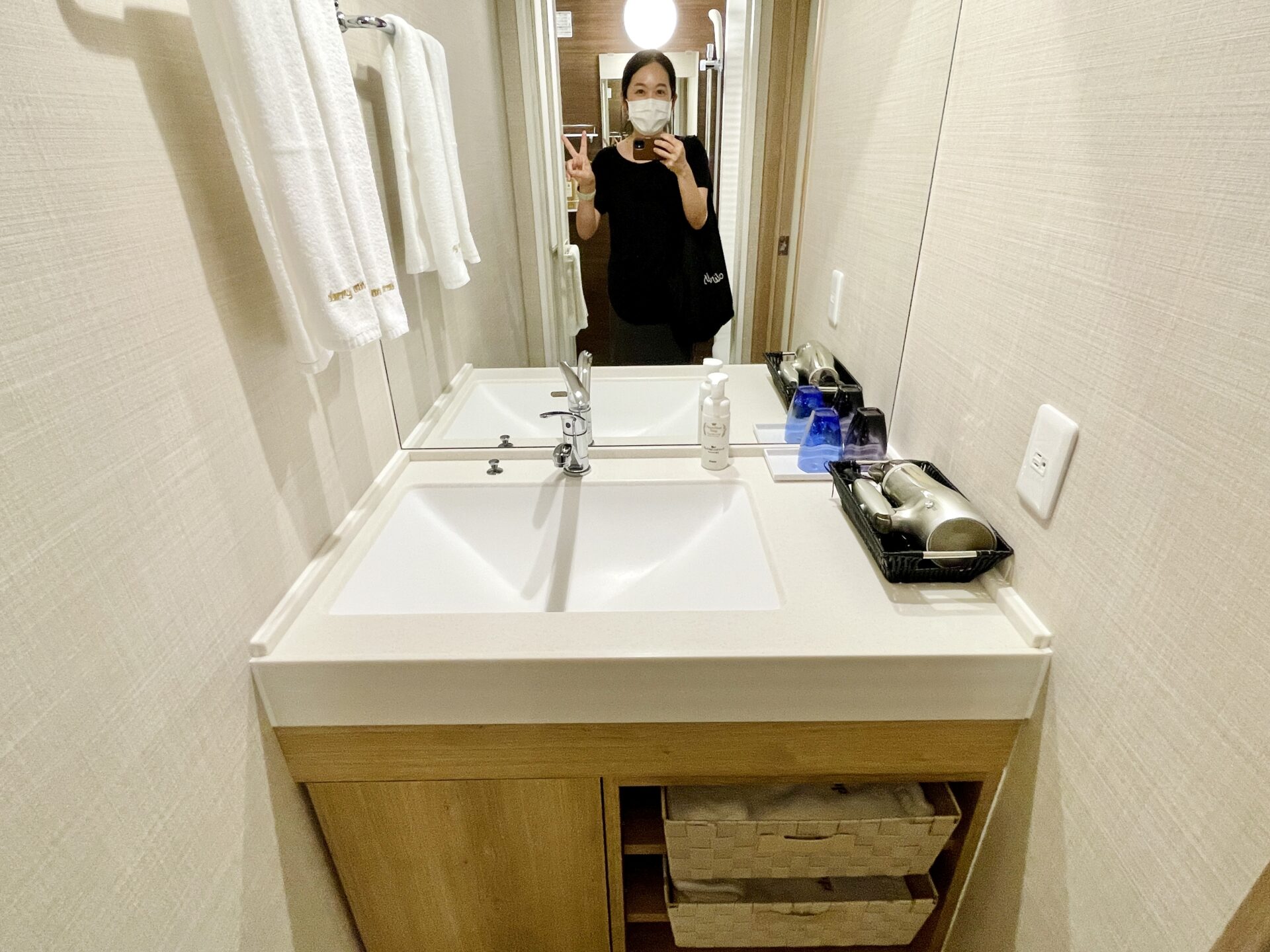 「ドーミーイン広島ANNEX」ダブルルーム客室 洗面台