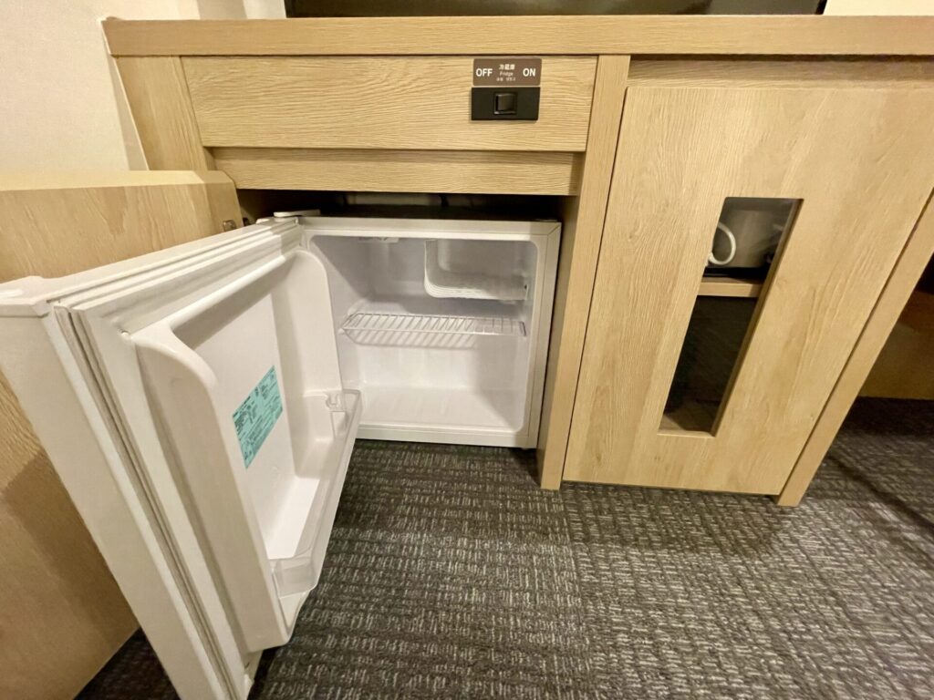 ドーミーイン広島ANNEX キングルーム ミニバー