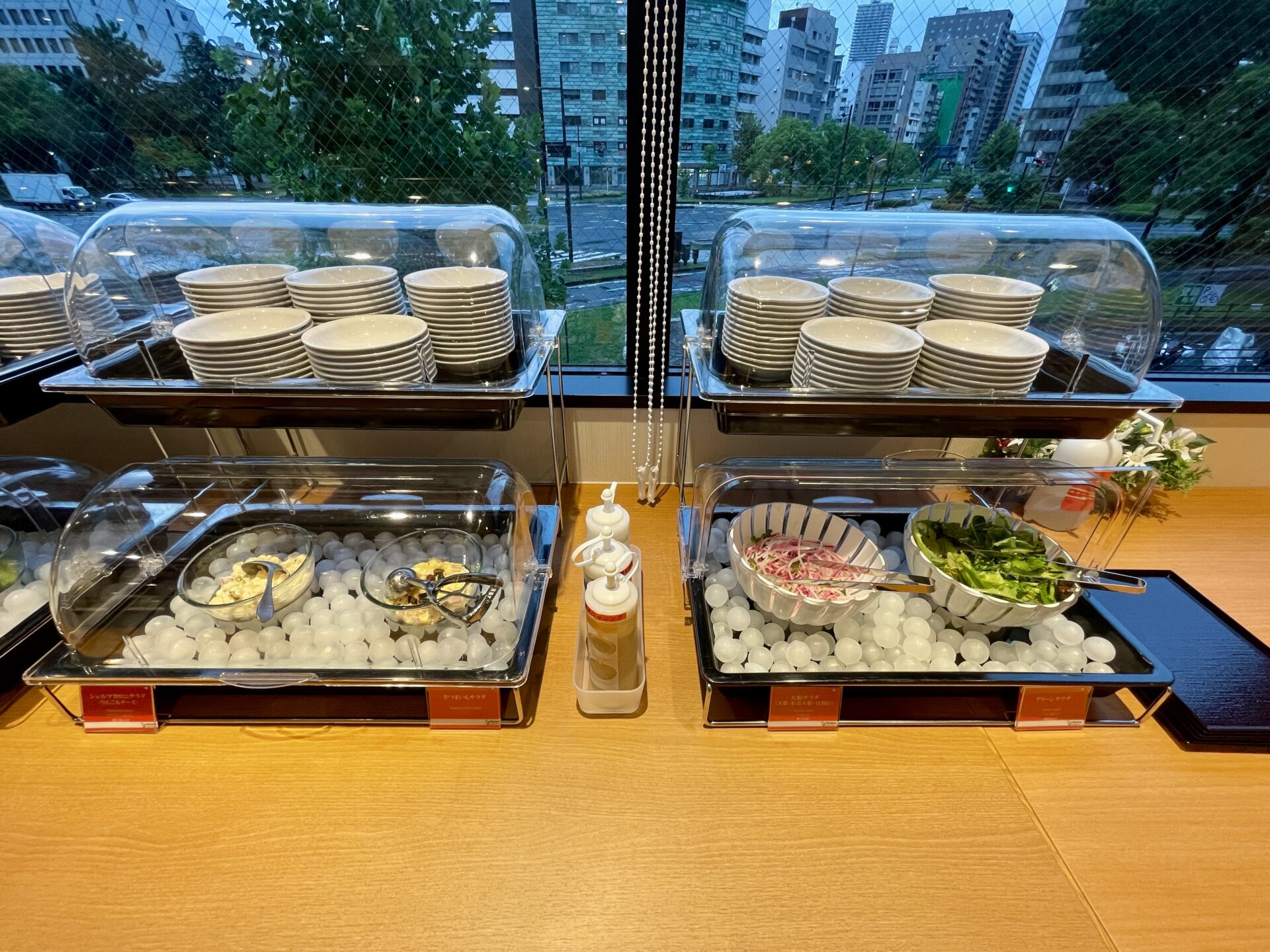 ドーミー広島ANNEX 朝食 サラダ