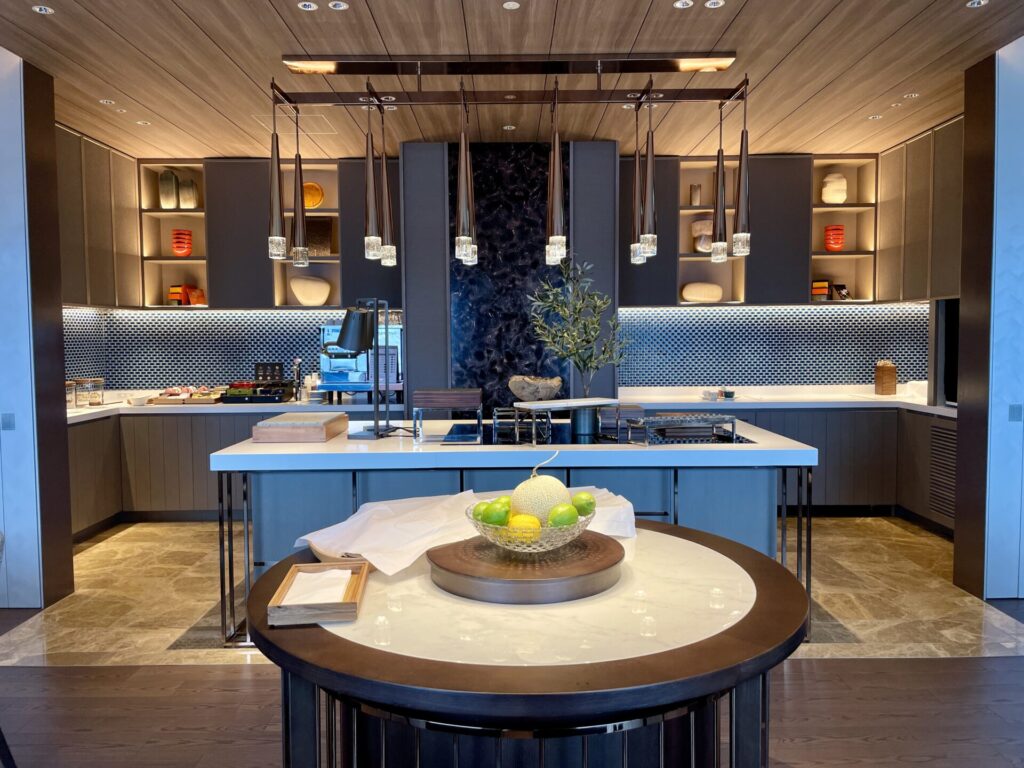 ヒルトン広島 エグゼクティブラウンジ ブッフェ台