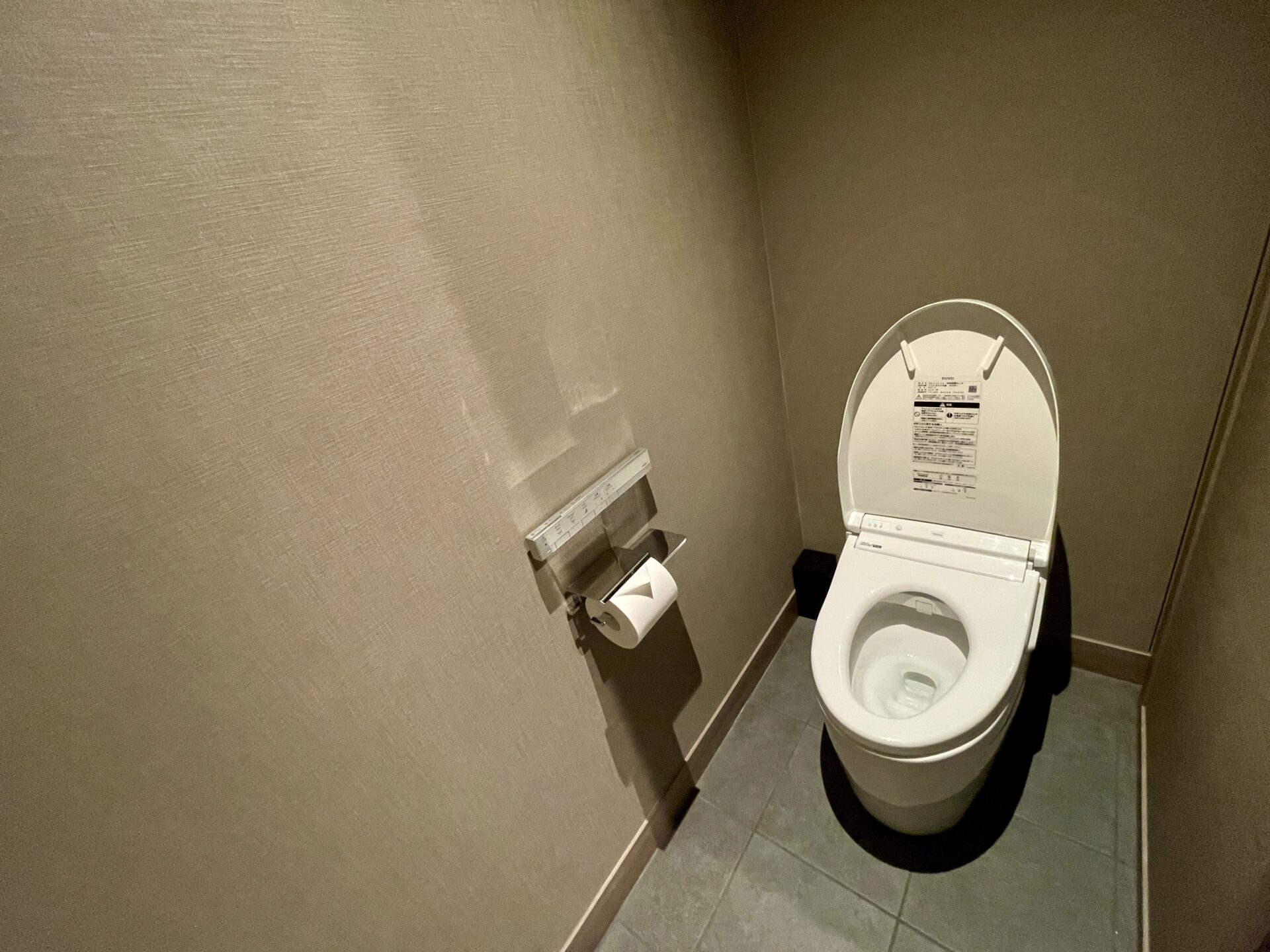 ヒルトン広島 エグゼクティブルーム トイレ