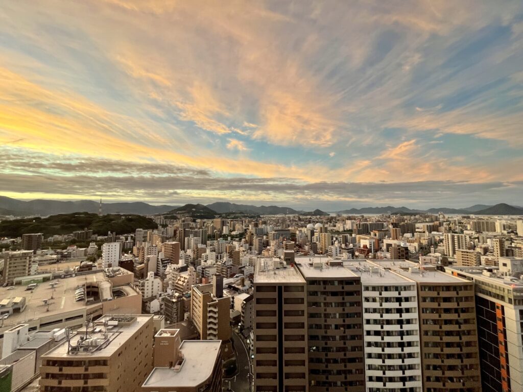 ヒルトン広島 海側の朝焼け
