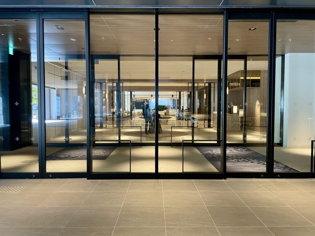 ヒルトン広島 エントランス