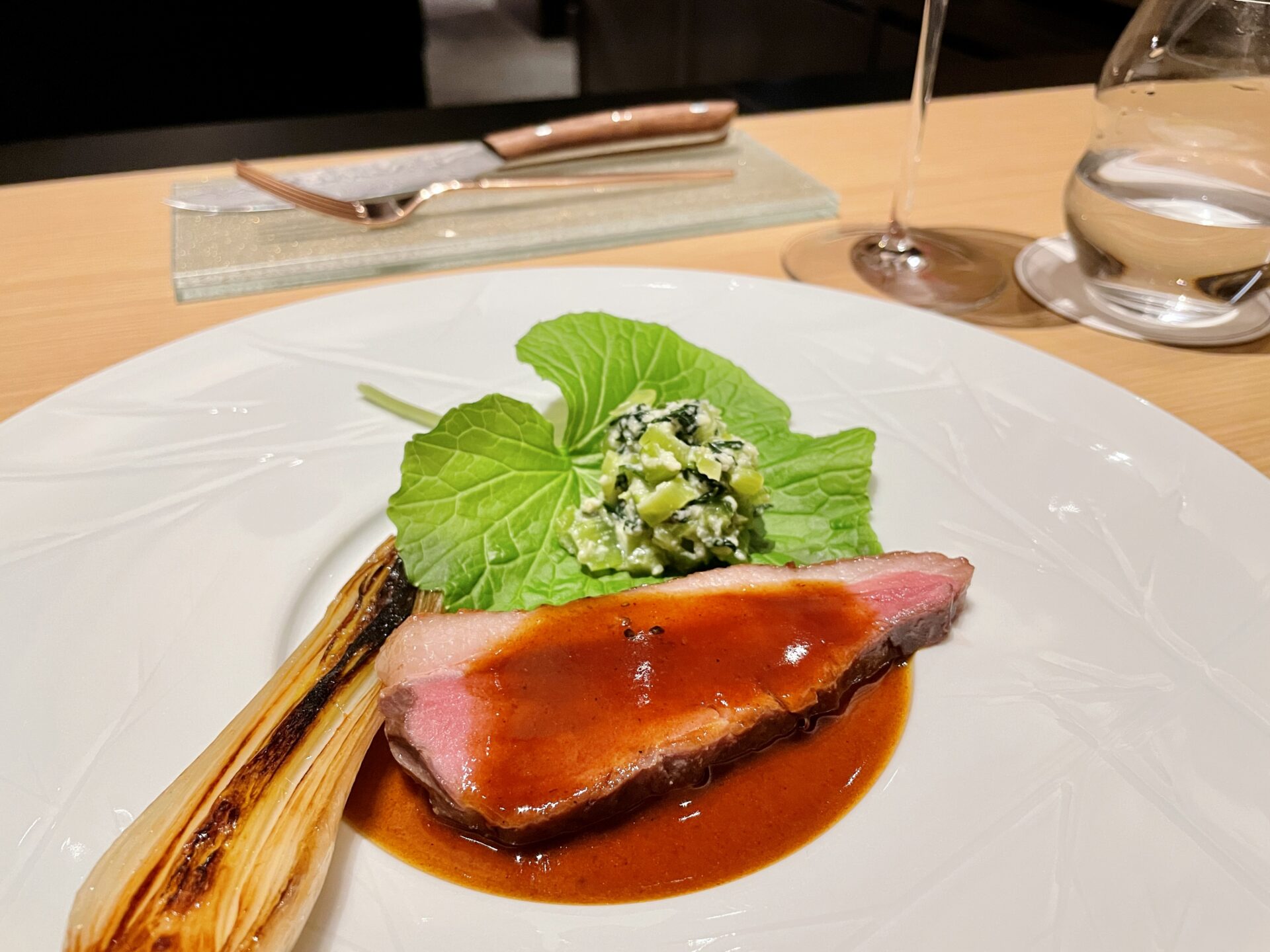 「ROKU KYOTO(ロク京都)」TENJIN シェフズテーブル ディナー 猪のステーキ