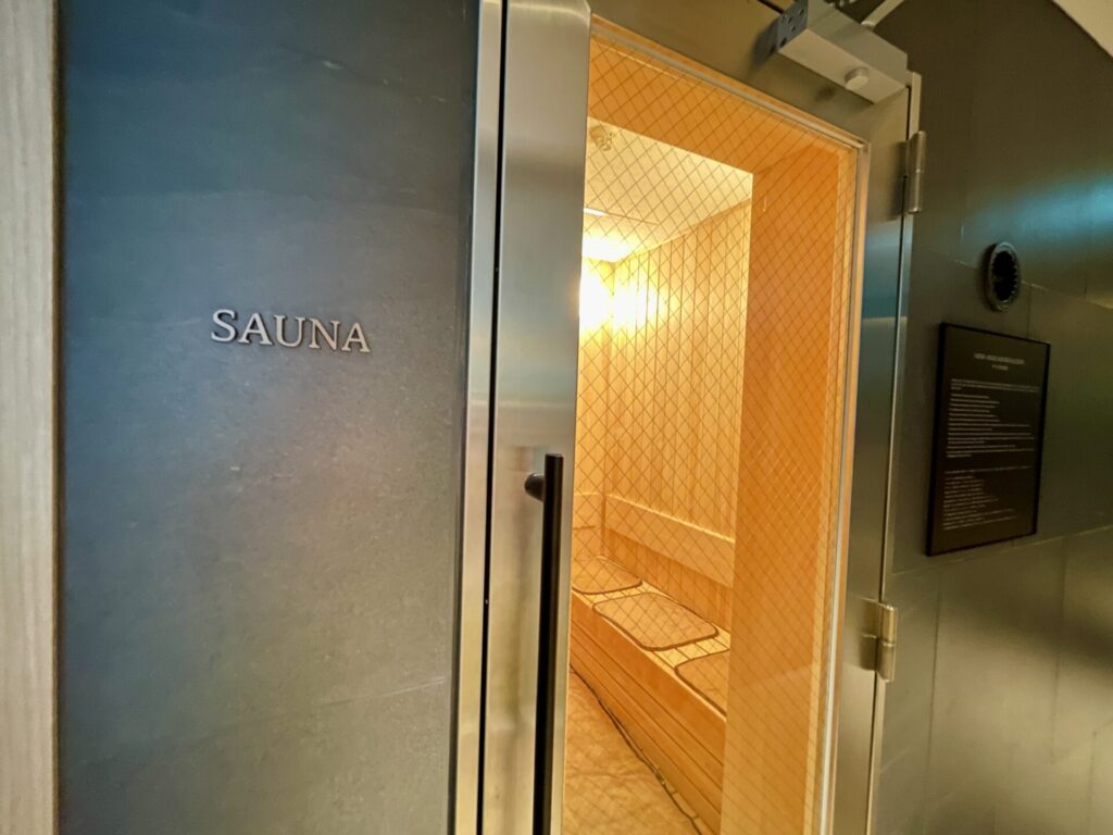 「ヒルトン広島」フィットネスセンター内のドライサウナ