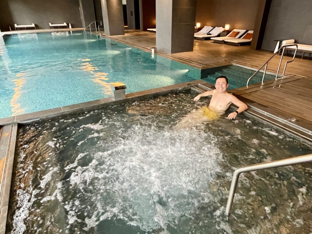 「ヒルトン広島」フィットネスセンター ジャグジー