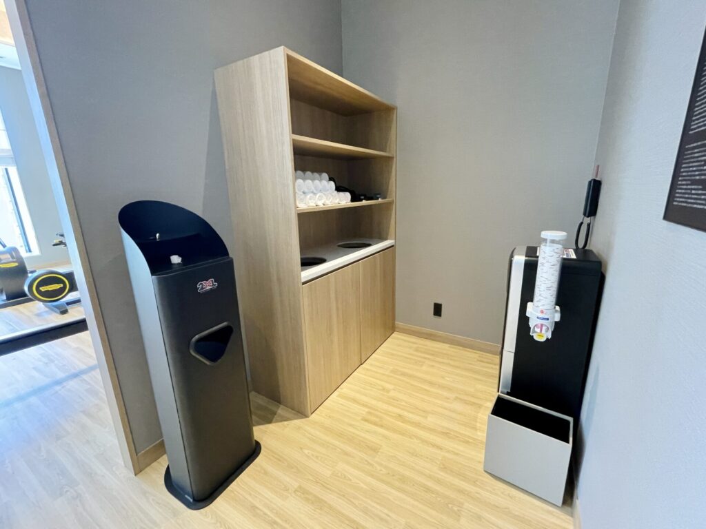 「ヒルトン広島」フィットネスセンター ジムの共有設備