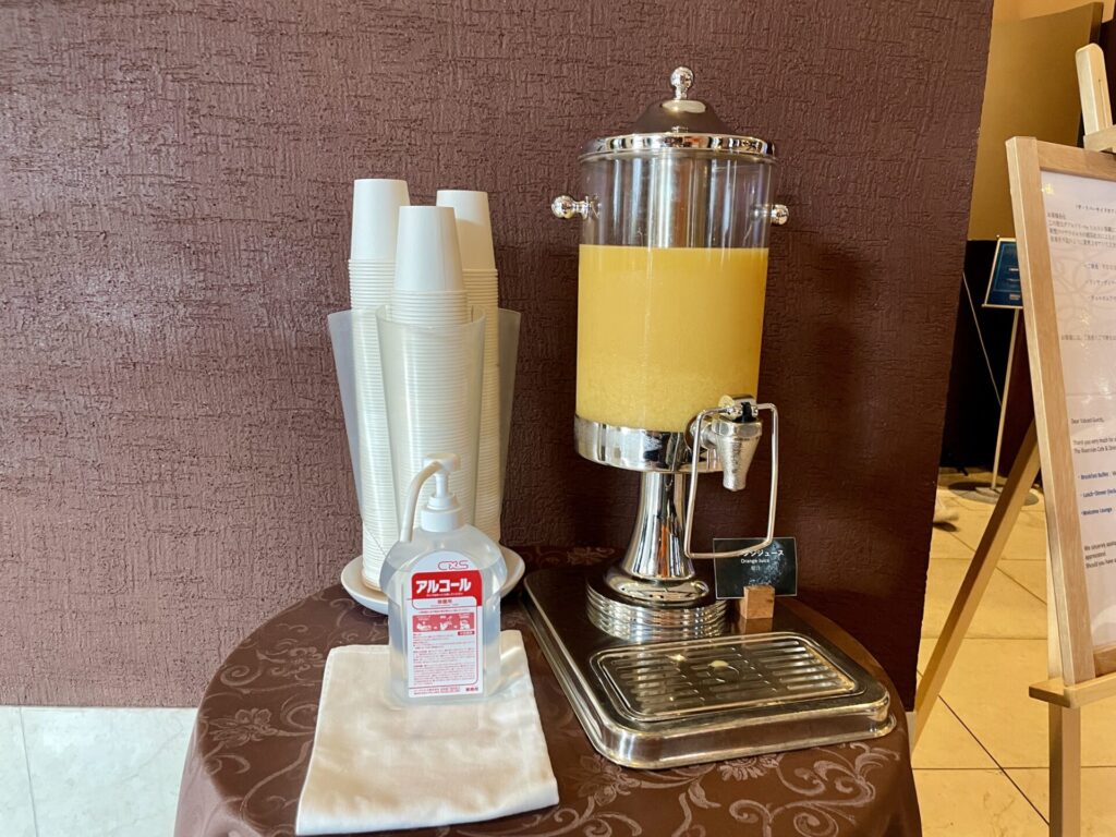 ダブルツリーbyヒルトン那覇 オレンジジュース