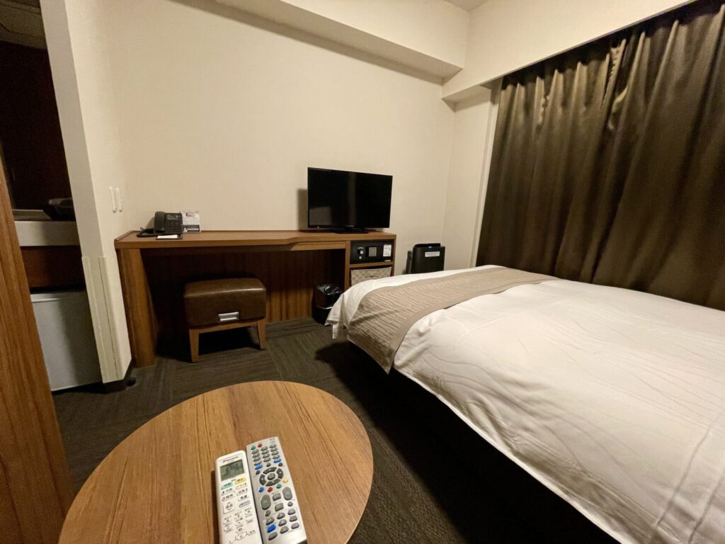 ドーミーイン池袋 客室 ソファーからの眺め