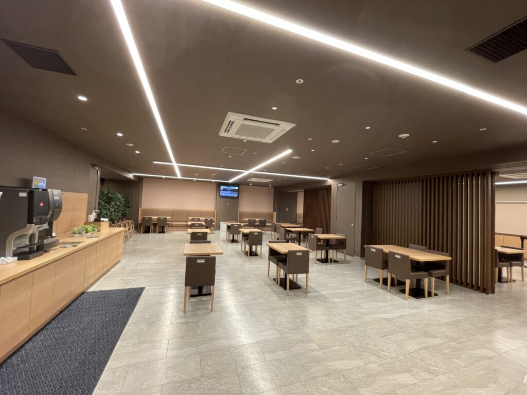 ドーミーイン後楽園 朝食会場の雰囲気
