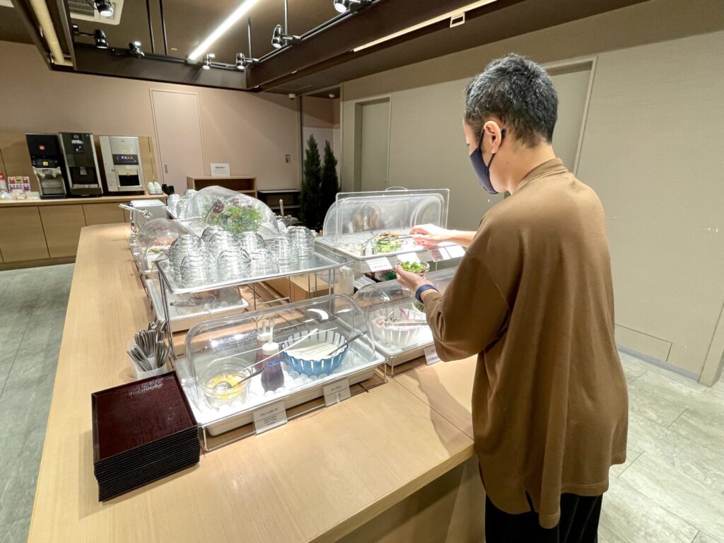 ドーミーイン後楽園 朝食 ブッフェ台