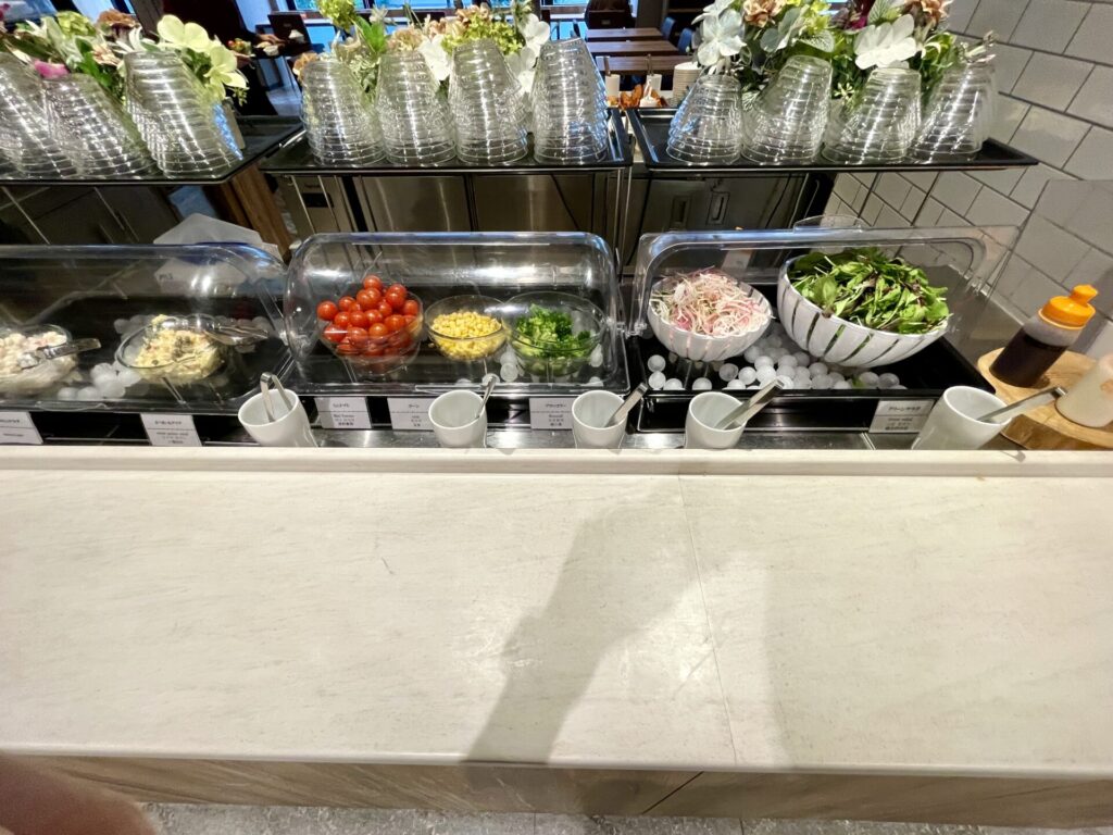 ドーミーイン池袋 朝食 サラダコーナー