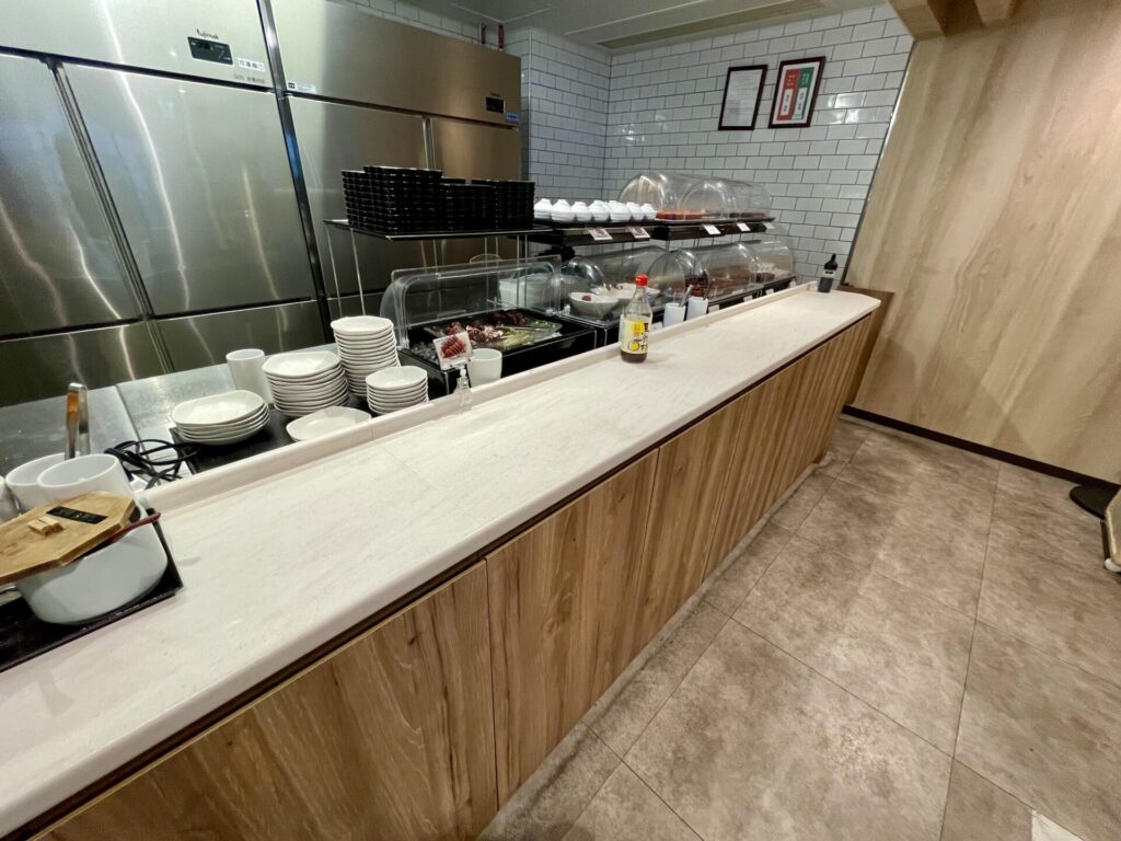ドーミーイン池袋 朝食 ブッフェ台
