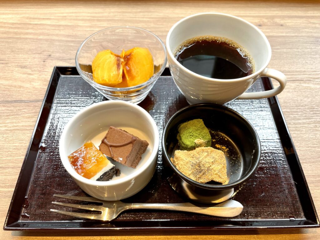 ドーミーイン池袋 朝食後の甘味