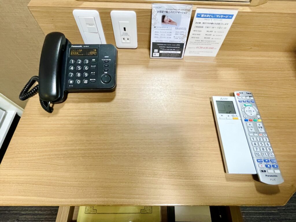 ドーミーイン秋葉原 デスク