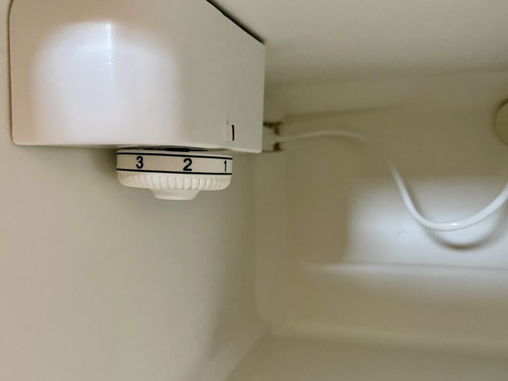 ドーミーイン秋葉原 ミニバー 温度調節