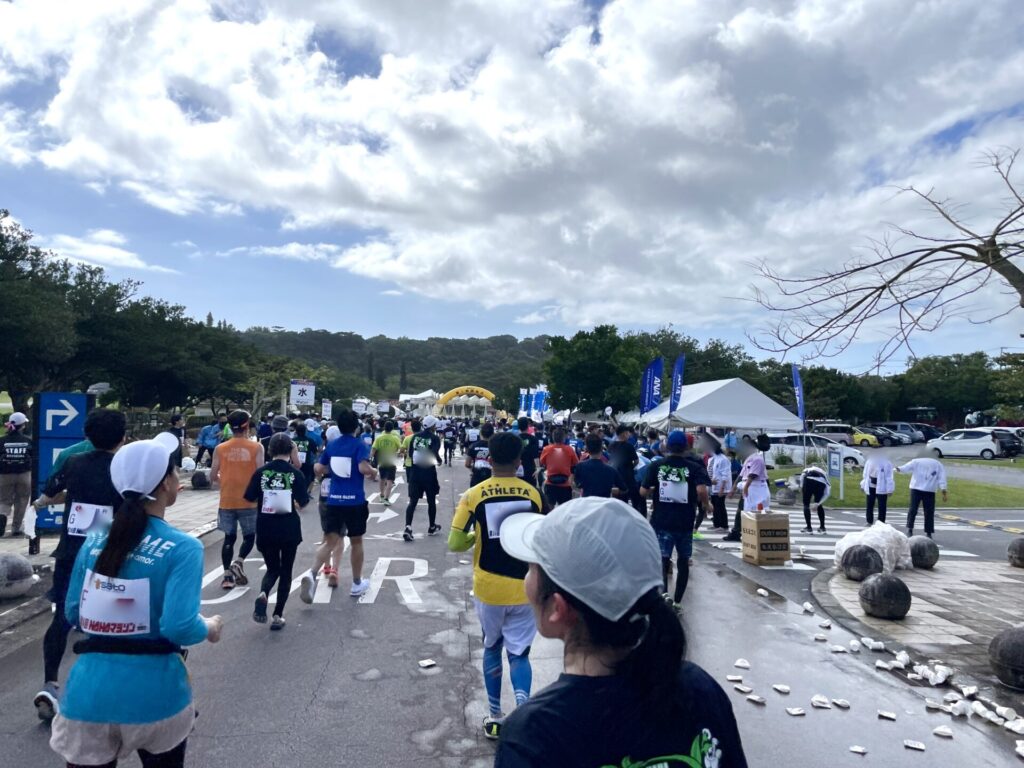 NAHAマラソン 平和記念公園到着