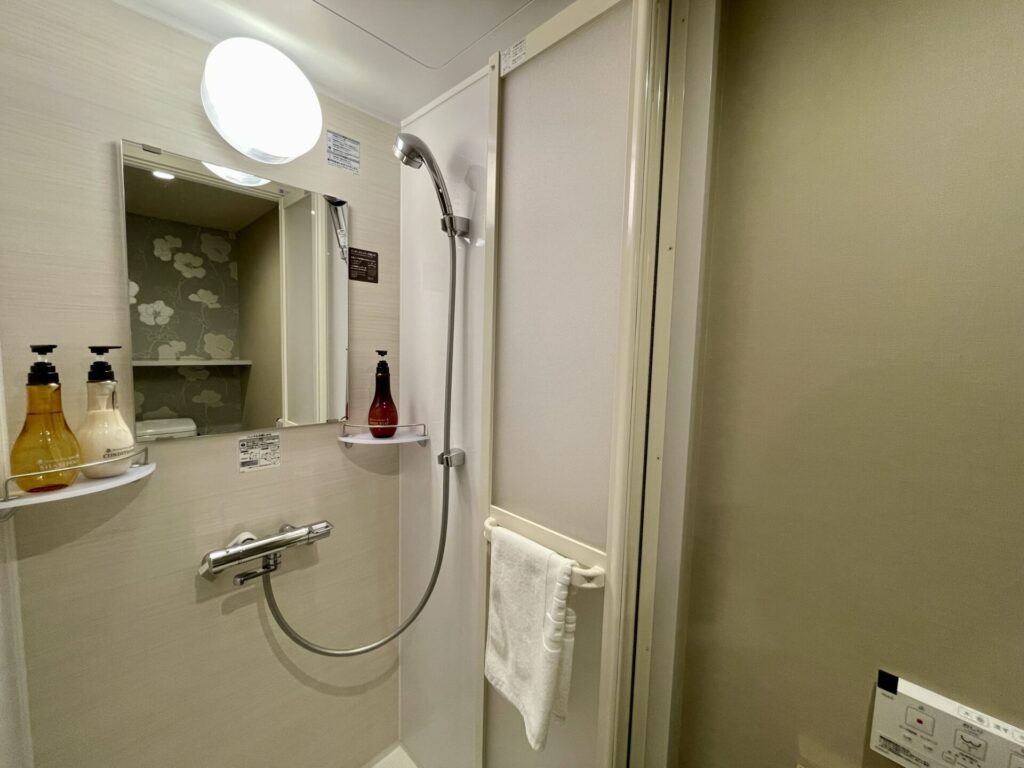 ドーミーインPREMIUM銀座 客室 シャワールーム