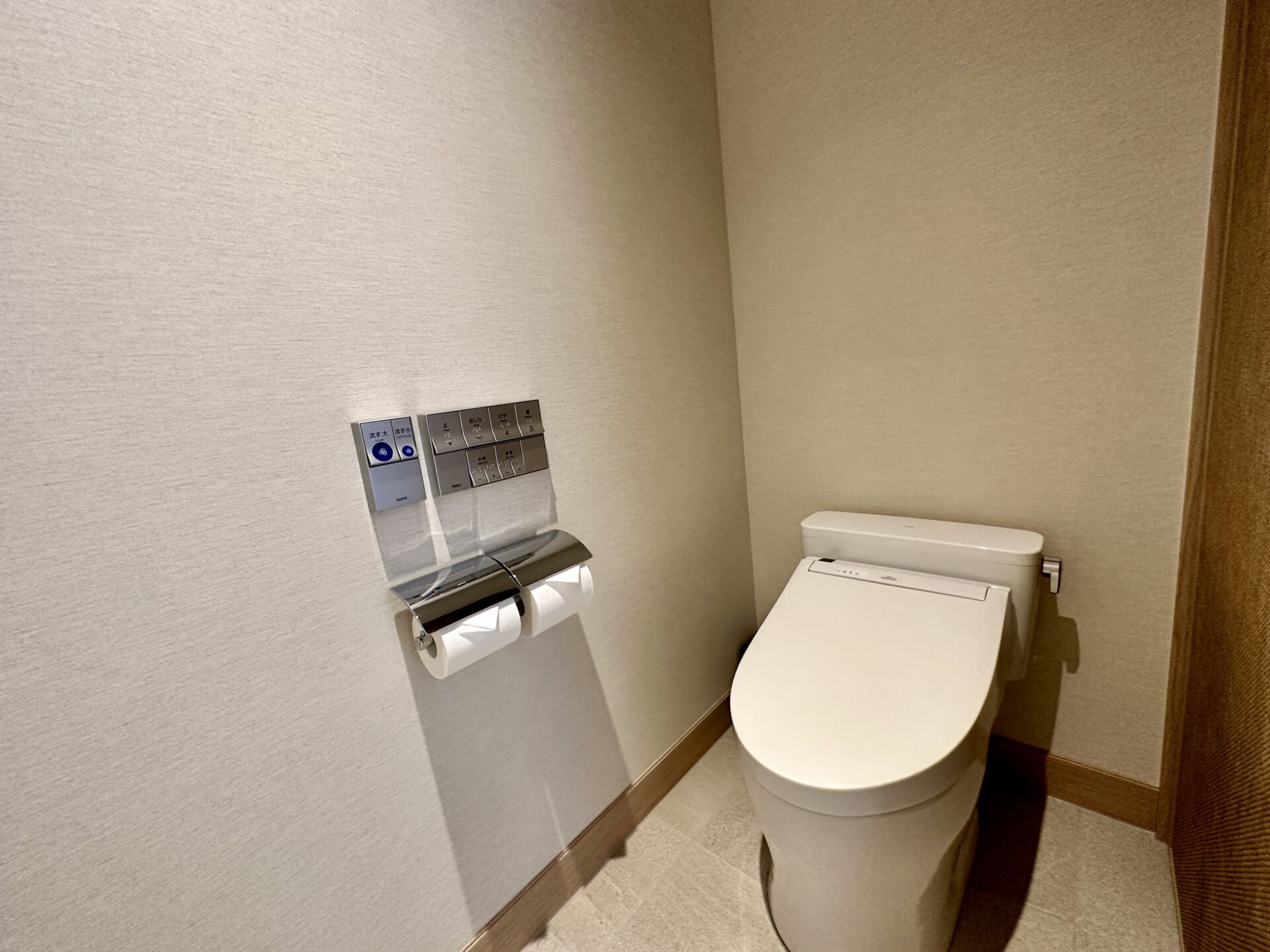 ヒルトン沖縄宮古島リゾート デラックスルーム トイレ