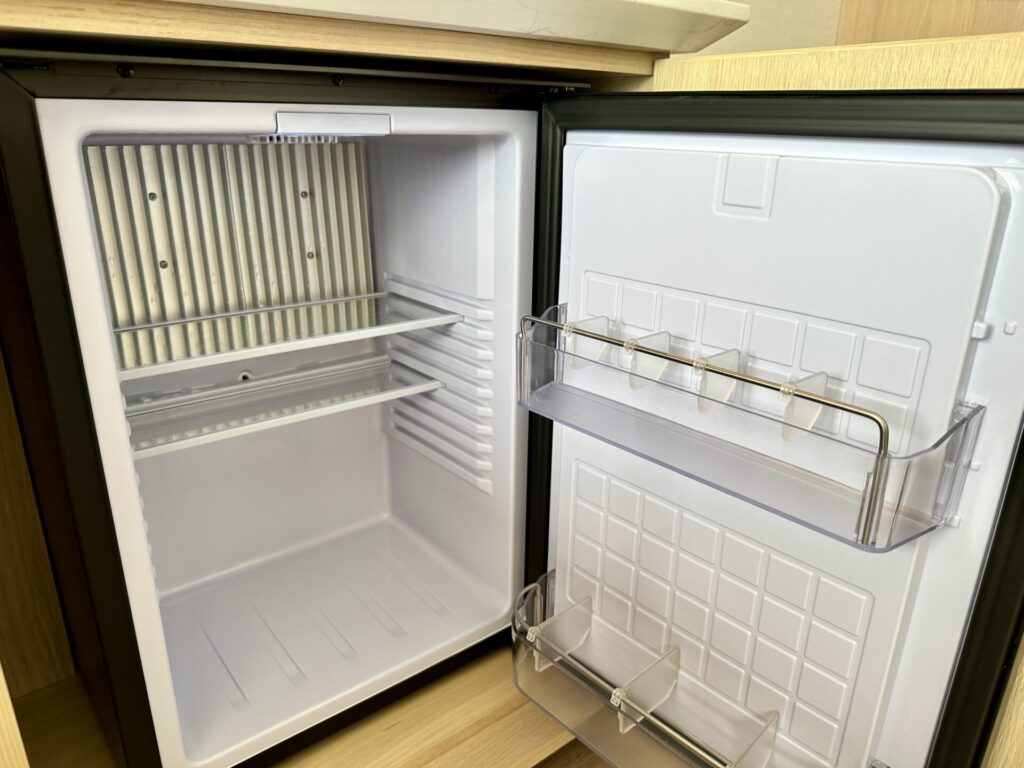 ヒルトン沖縄宮古島リゾート デラックスルーム 冷蔵庫は空