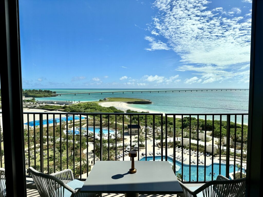 ヒルトン沖縄宮古島リゾート エグゼクティブラウンジ ラナイと眺望