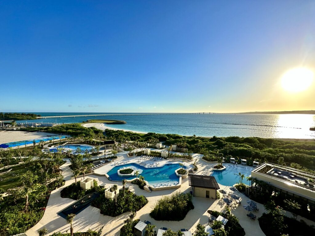 ヒルトン沖縄宮古島リゾート エグゼクティブラウンジ 夕景
