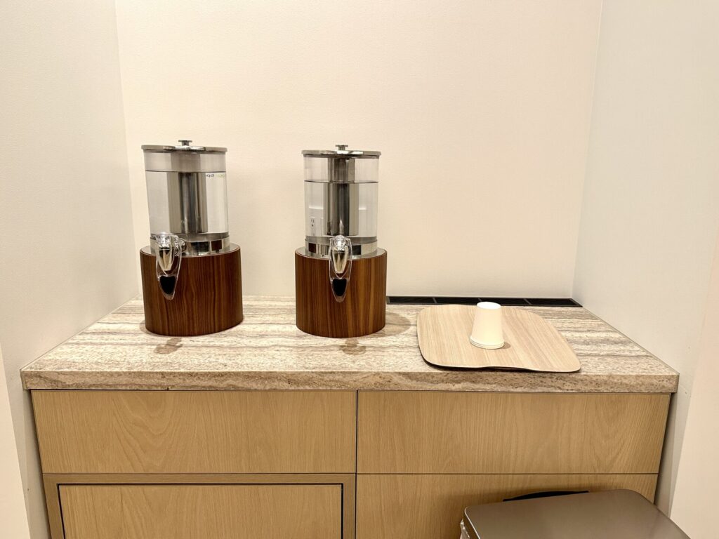 ヒルトン沖縄宮古島リゾート フィットネスジム お水