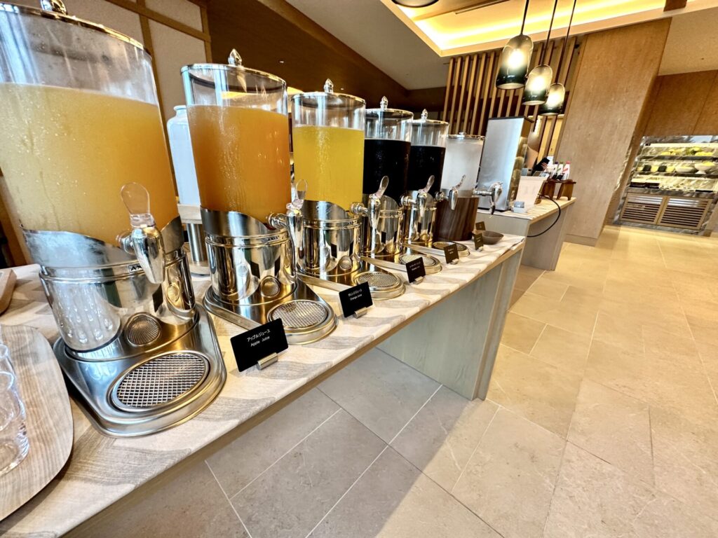 ヒルトン沖縄宮古島リゾート 朝食 フルーツジュース