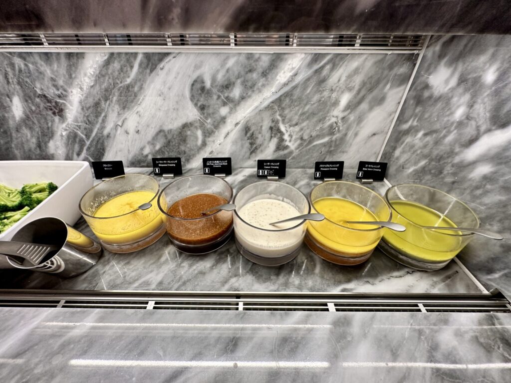 ヒルトン沖縄宮古島リゾート 朝食 サラダドレッシング