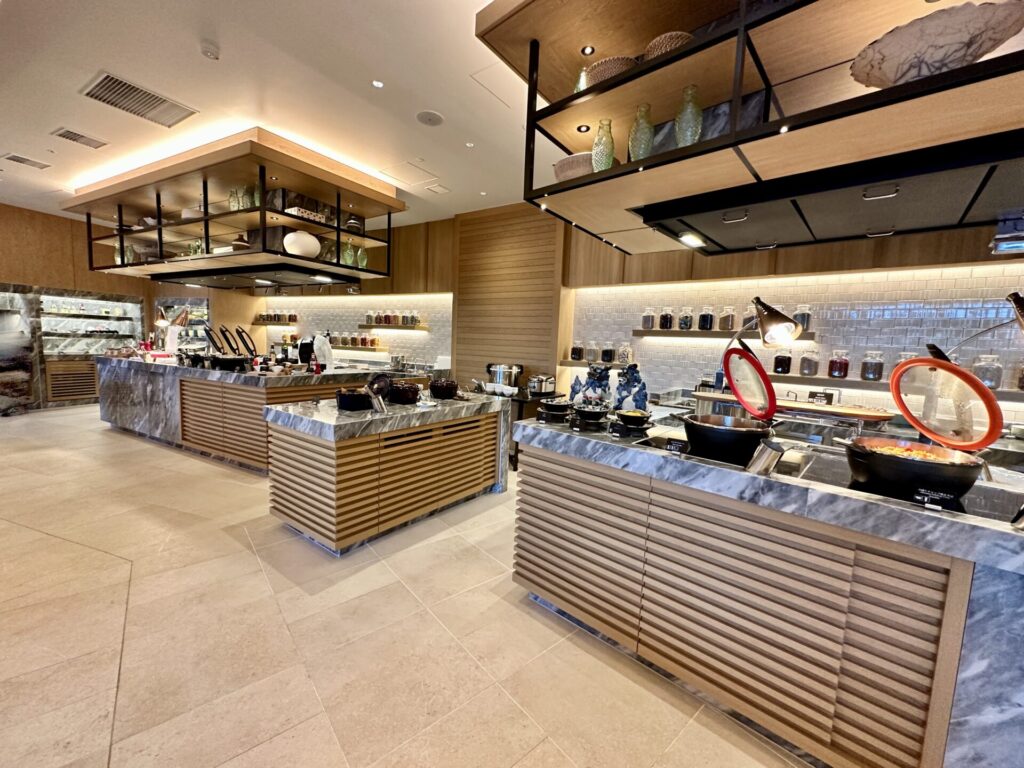 ヒルトン沖縄宮古島リゾート 朝食 ビュッフェ台