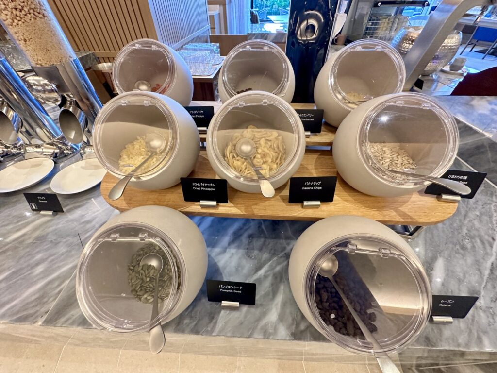 ヒルトン沖縄宮古島リゾート 朝食 ドライフルーツ