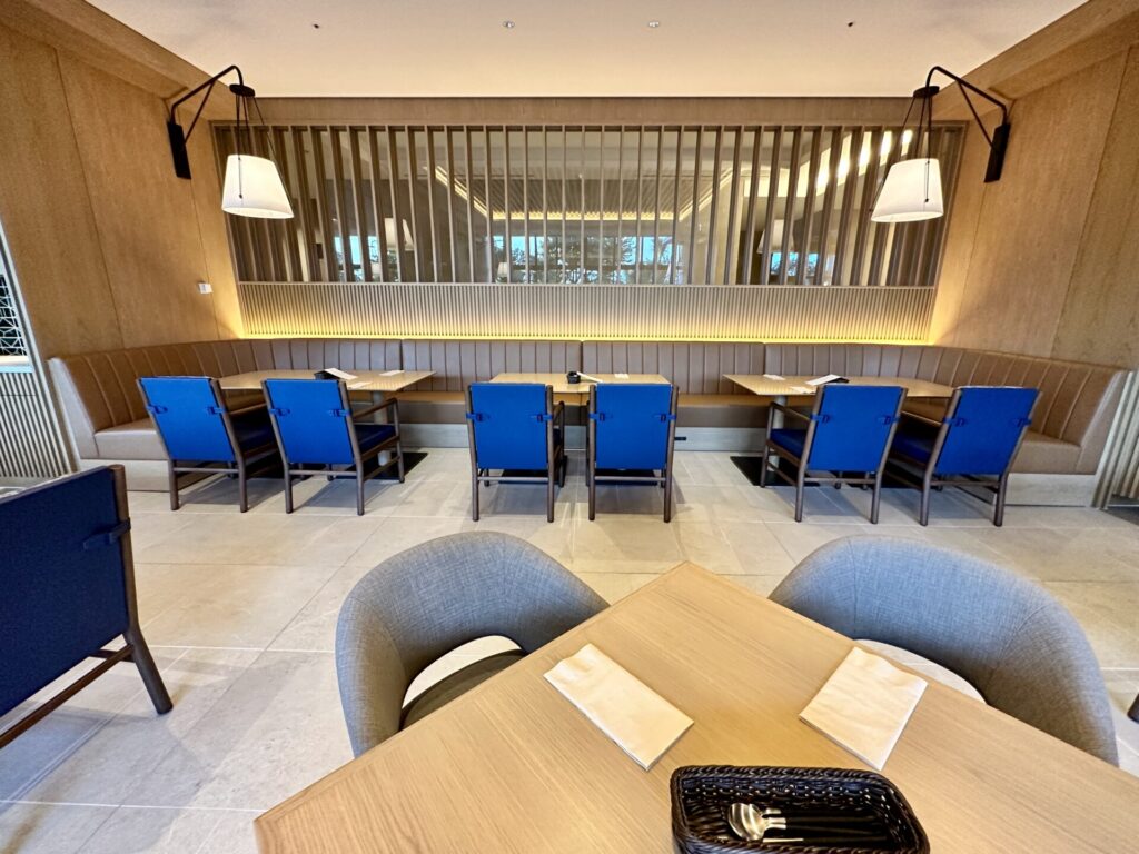 ヒルトン沖縄宮古島リゾート 朝食 ソファ席