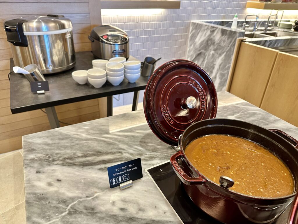 ヒルトン沖縄宮古島リゾート 朝食 アグーミンチカレー