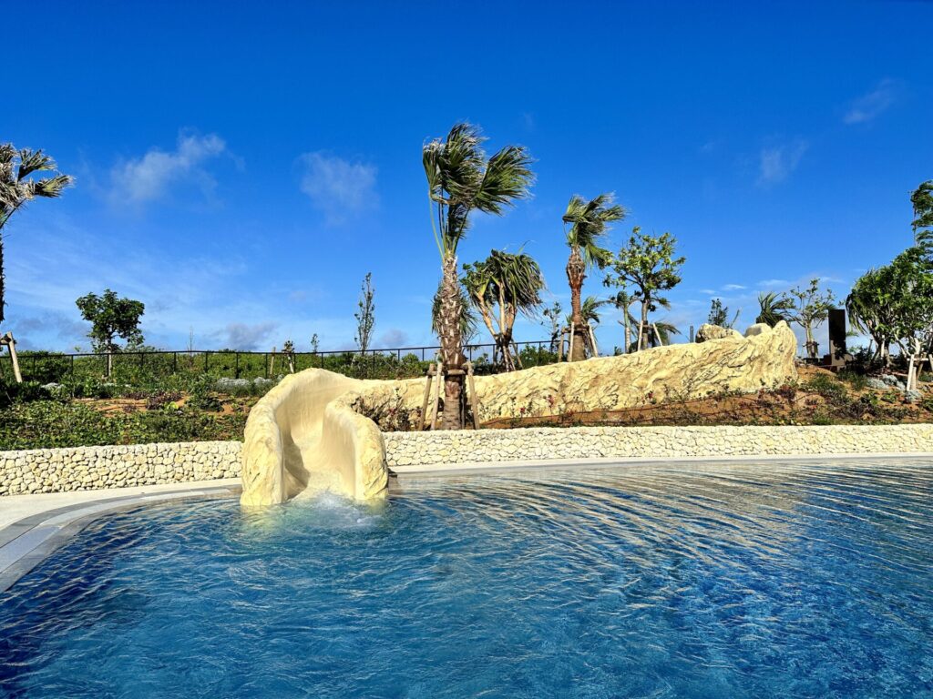 ヒルトン沖縄宮古島リゾート お子様プール スライダー