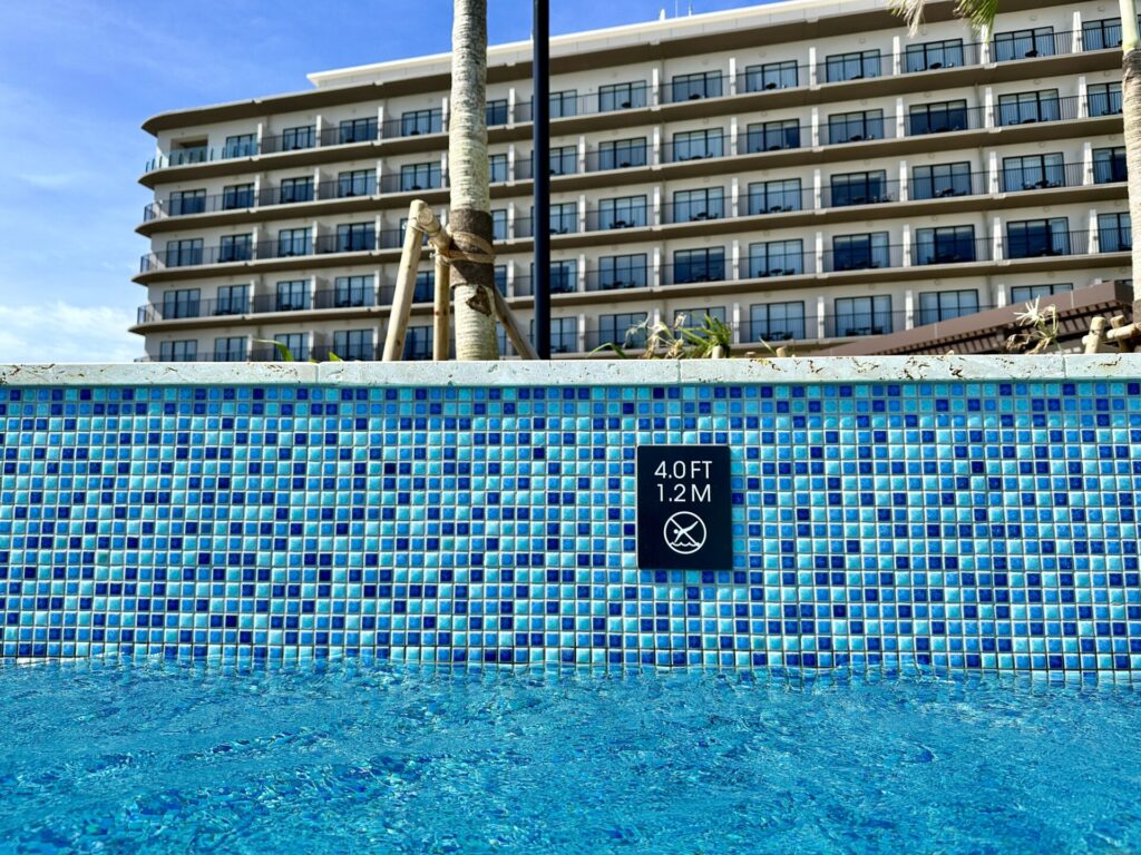 ヒルトン沖縄宮古島リゾート ファミリープール 深さ