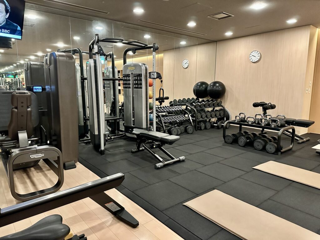 コンラッド大阪 フィットネスジム