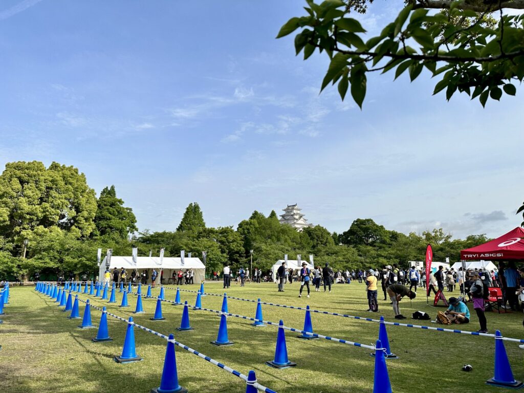 関西エクストリームウォーク100 スタート会場の様子