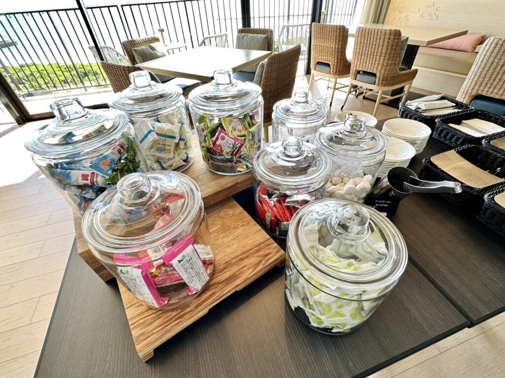 「ヒルトン沖縄宮古島リゾート」ブログ宿泊記 エグゼクティブラウンジのお菓子