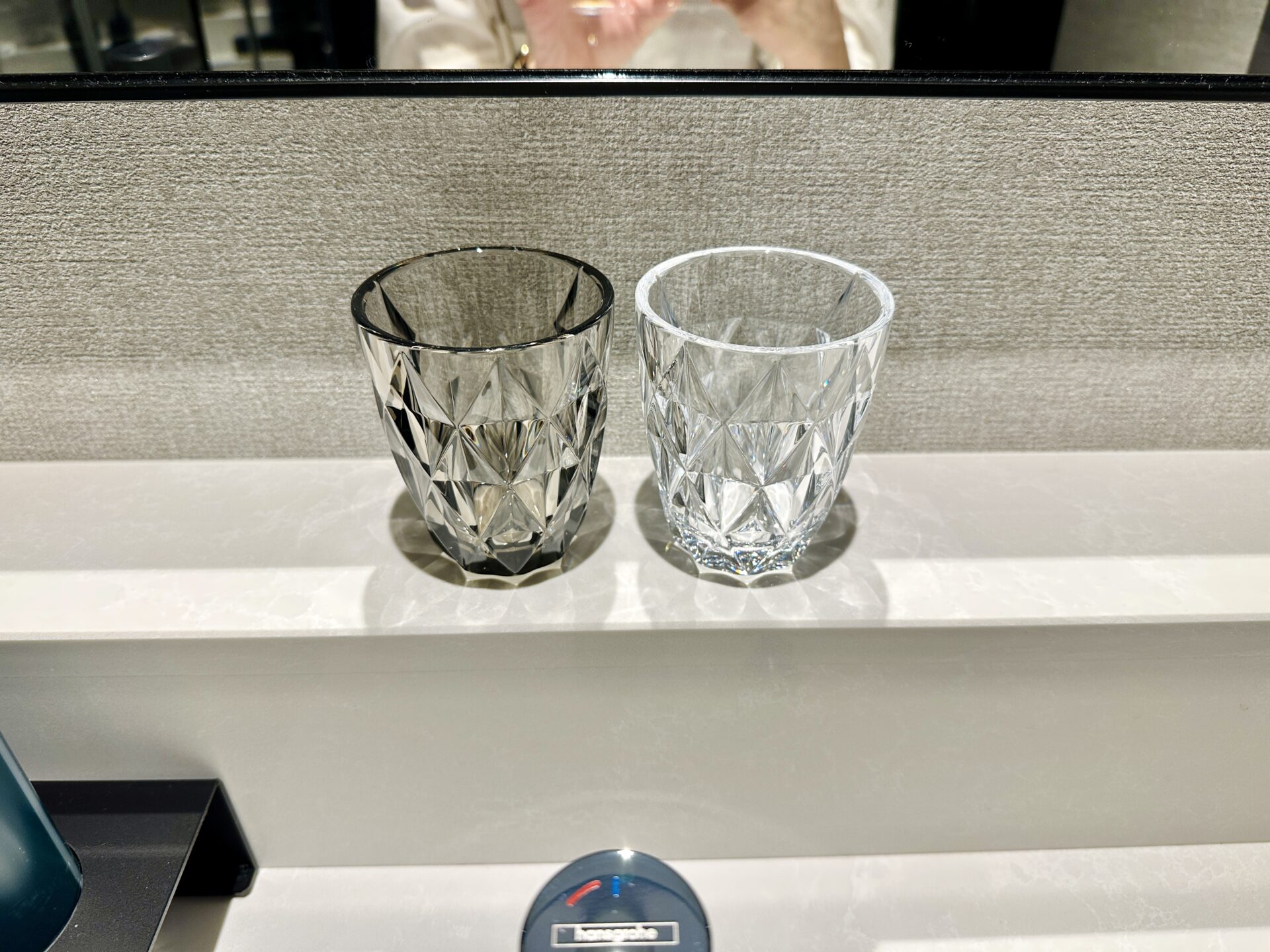 「ヒルトン横浜」ブログ宿泊記 洗面台のグラス