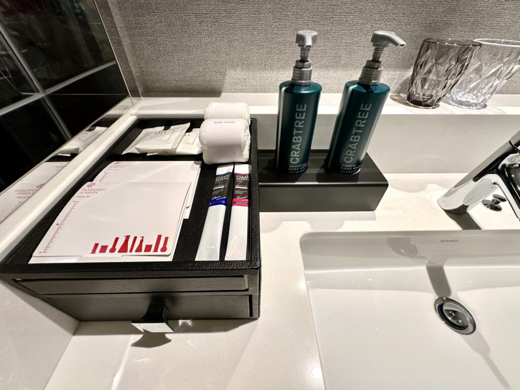 ヒルトン横浜 客室 アメニティ