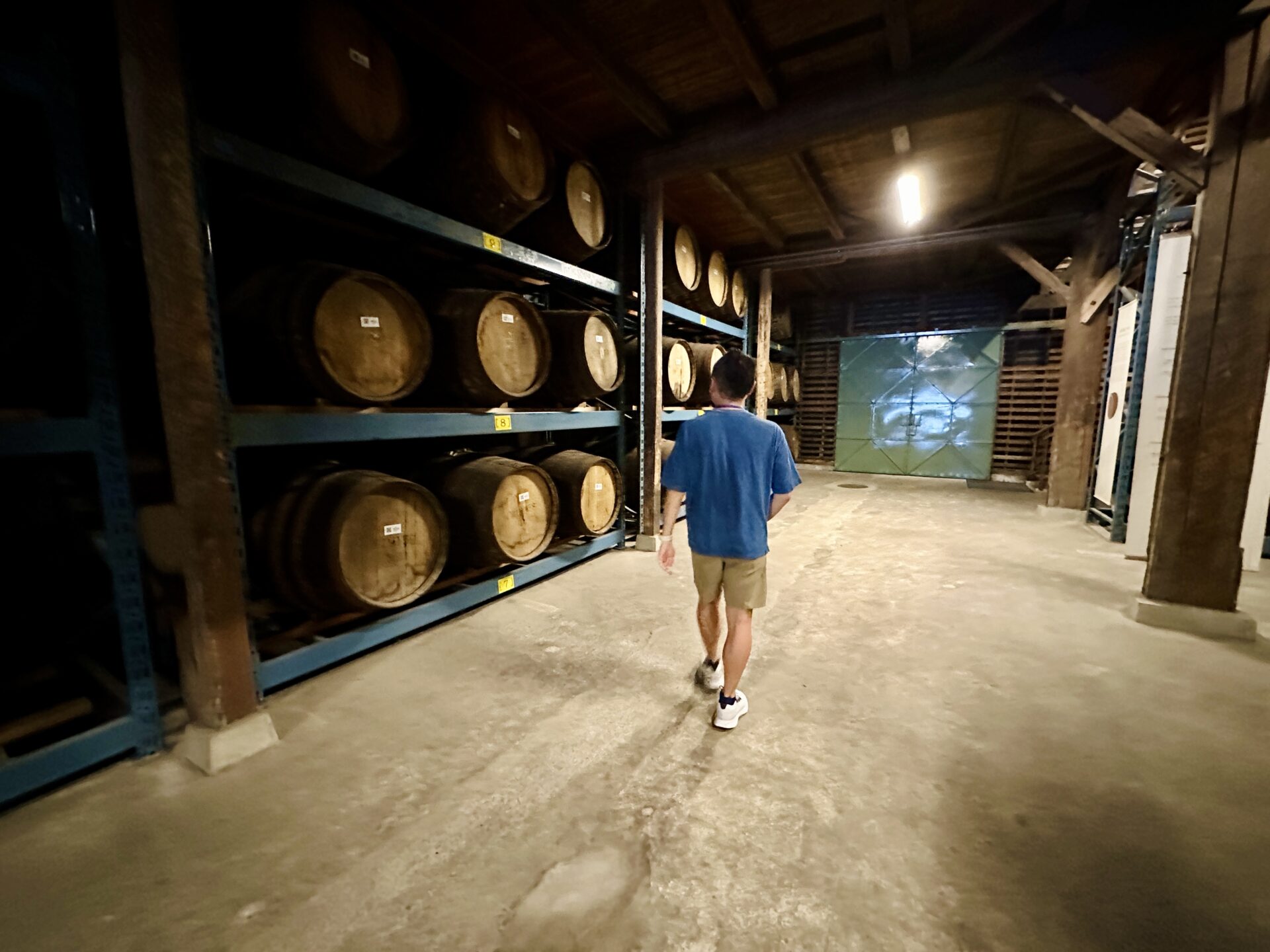 三郎丸蒸留所 ウイスキー工場見学 ウイスキー樽