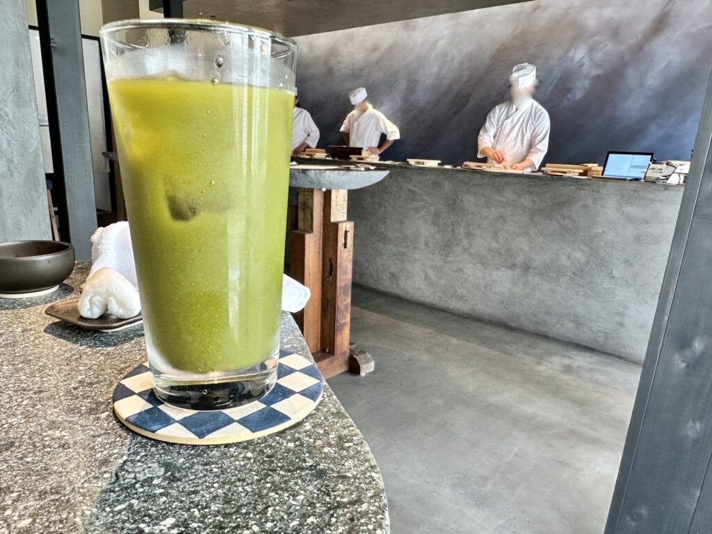 富山 寿司店「人人(じんじん)」鮨屋の緑茶ハイ