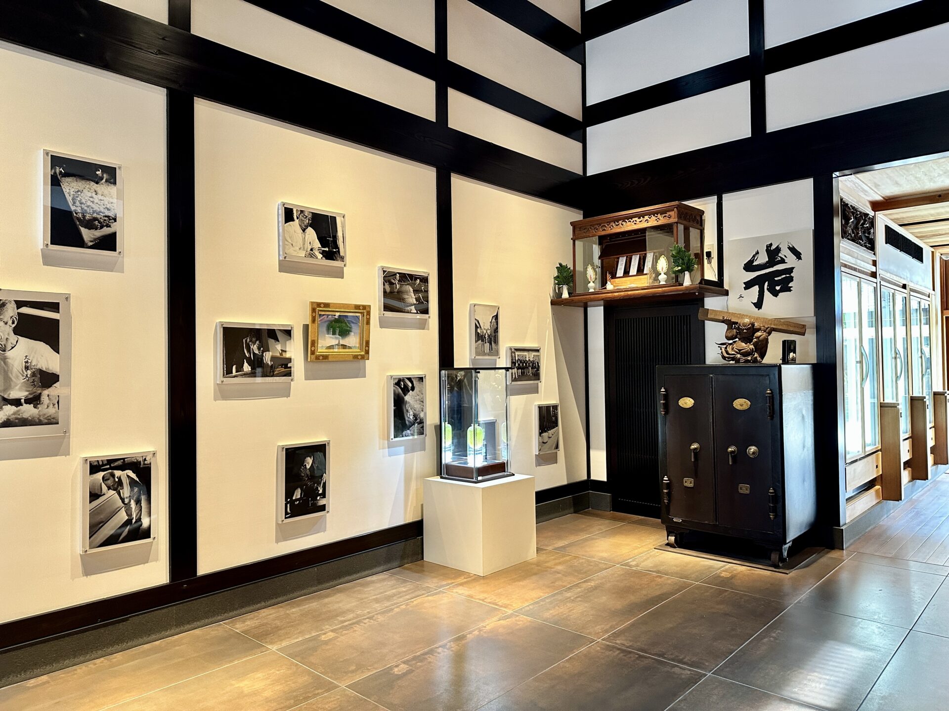 桝田酒造店 沙石(させき) 店内の様子 写真と調度品