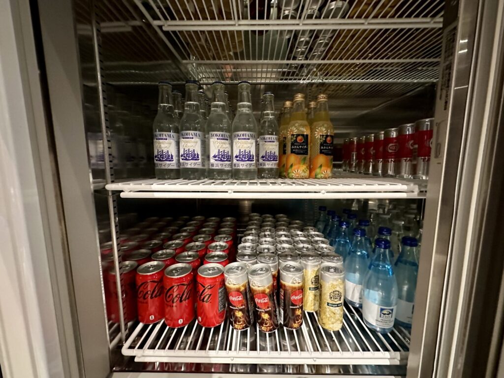 ヒルトン横浜 エグゼクティブラウンジ ソフトドリンク