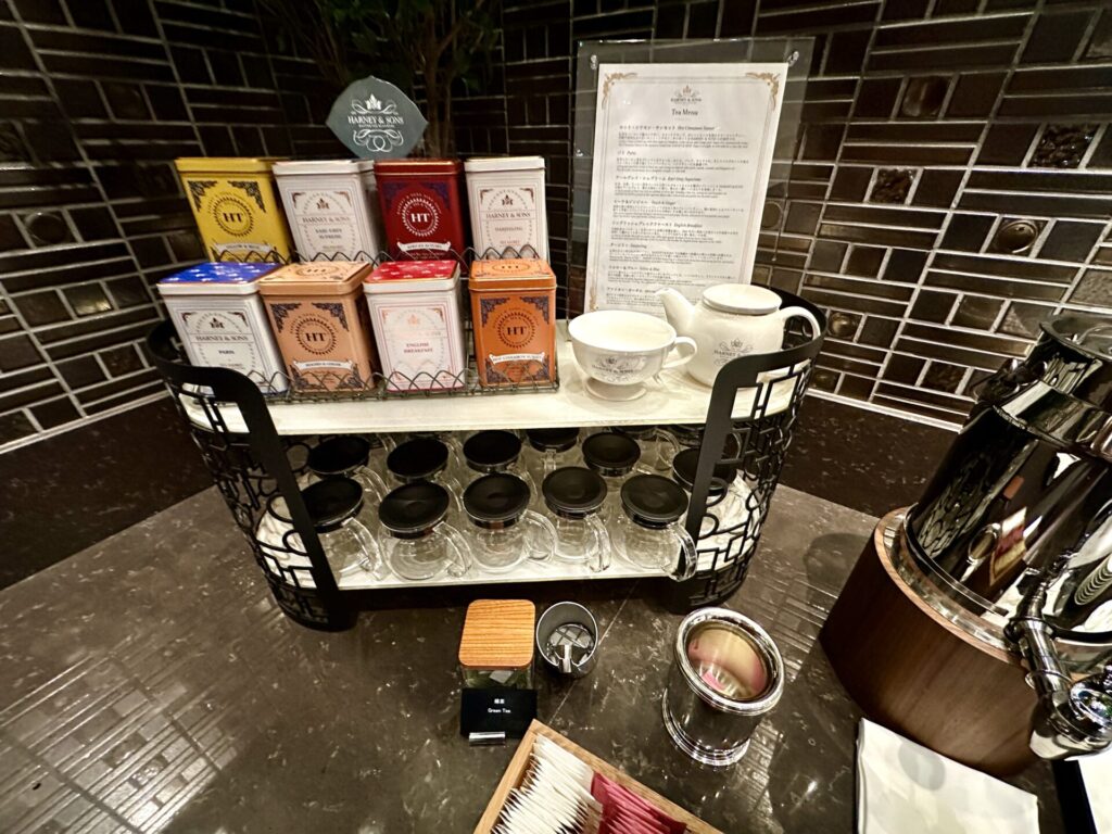 ヒルトン横浜 エグゼクティブラウンジ 紅茶