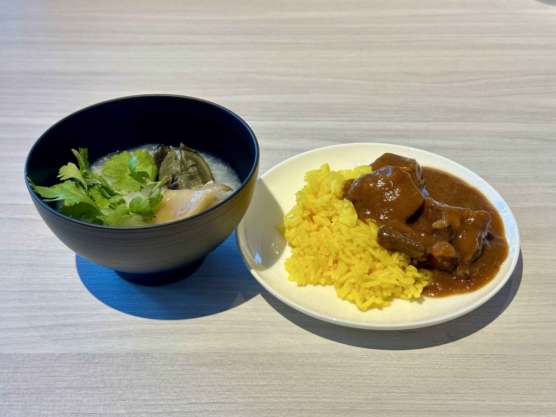 ヒルトン横浜 朝食 中華粥とカレー